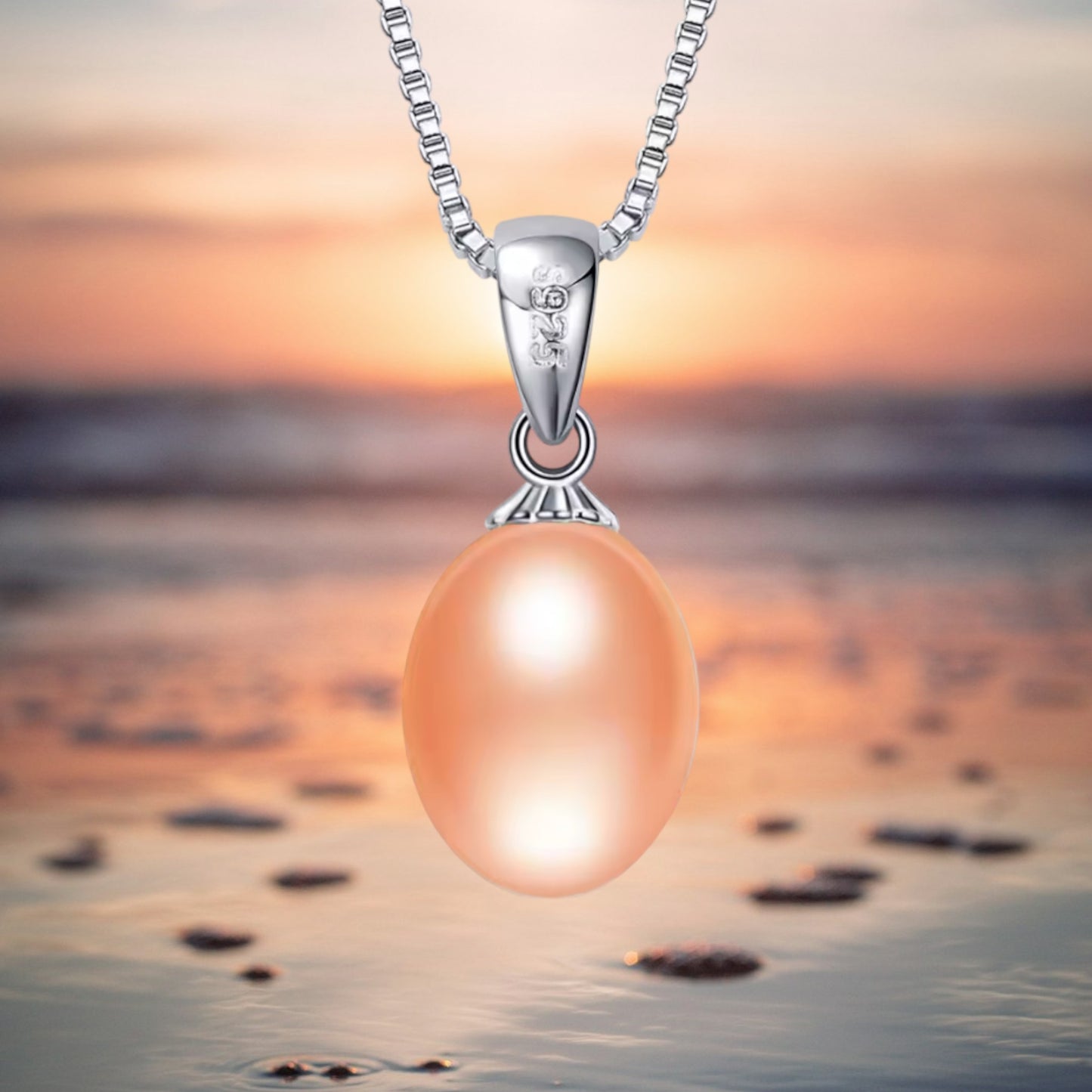 Pink pearl pendant
